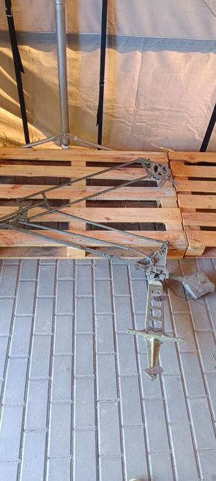 Stara deska kreślarska. Pantograf. Industrial..