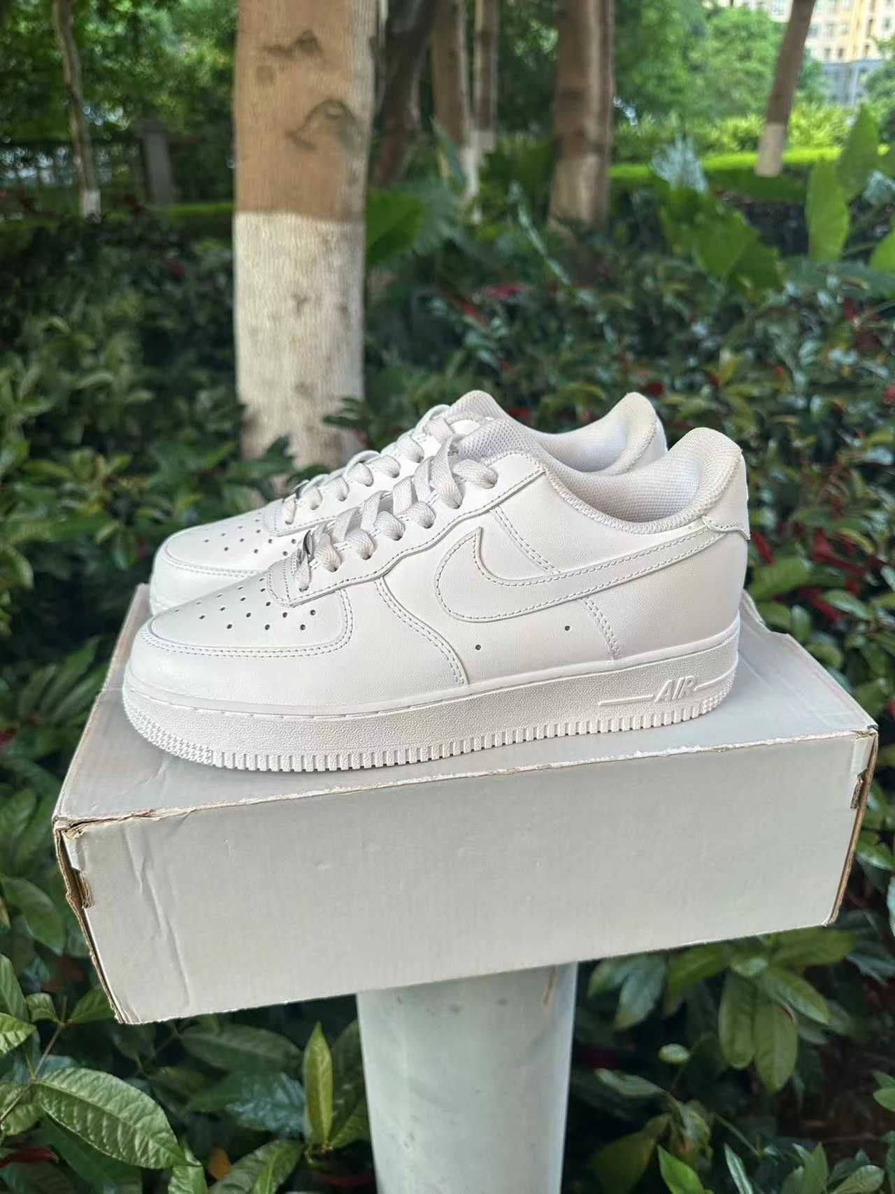 Nike Air Force 1 Low '07 White R.46