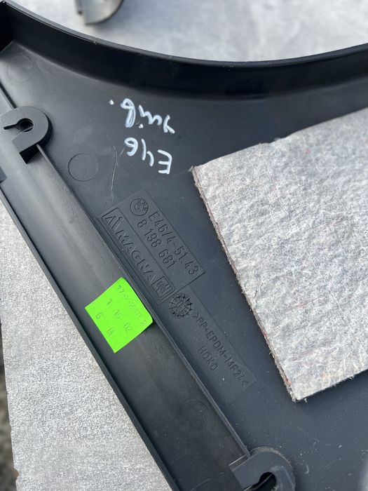 БМВ Е46 Чорний пластик салону під центральні Стойки Потолка В Ідеалі