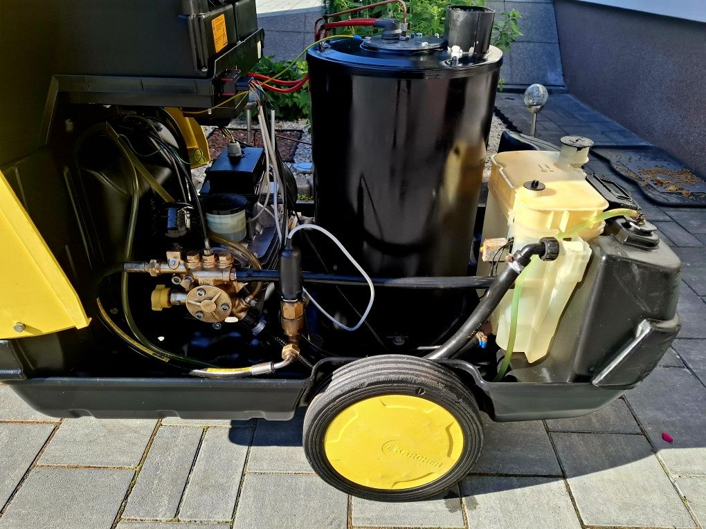 Karcher Hds 895 z podgrzewaniem wody 400V 160 bar Radom