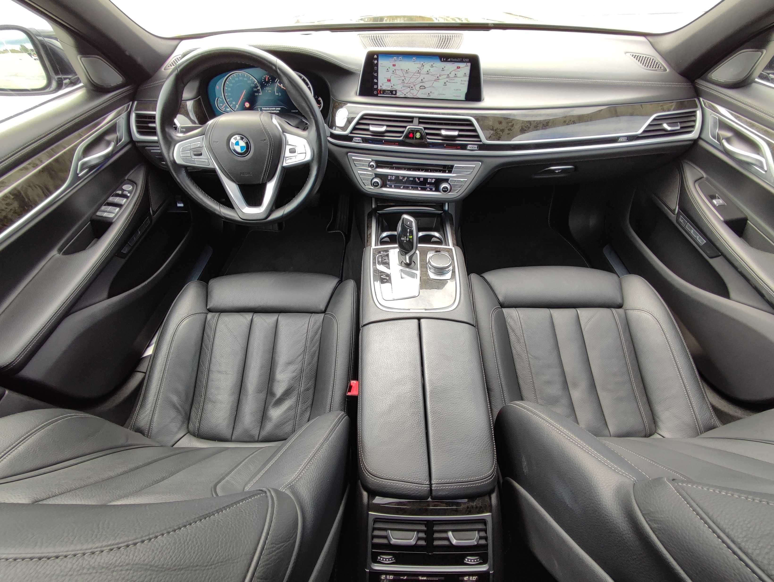 Wynajem wypozyczalnia samochodow aut premium BMW 740Li X-Drive