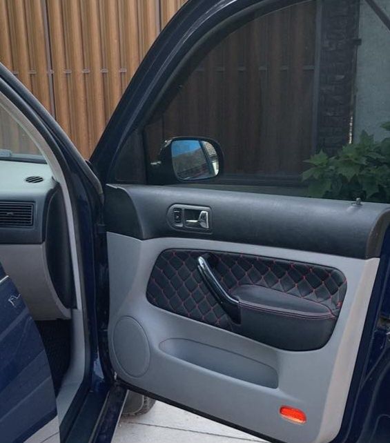 Комплект для перетяжки дверних карт на VOLKSWAGEN GOLF 4, BORA