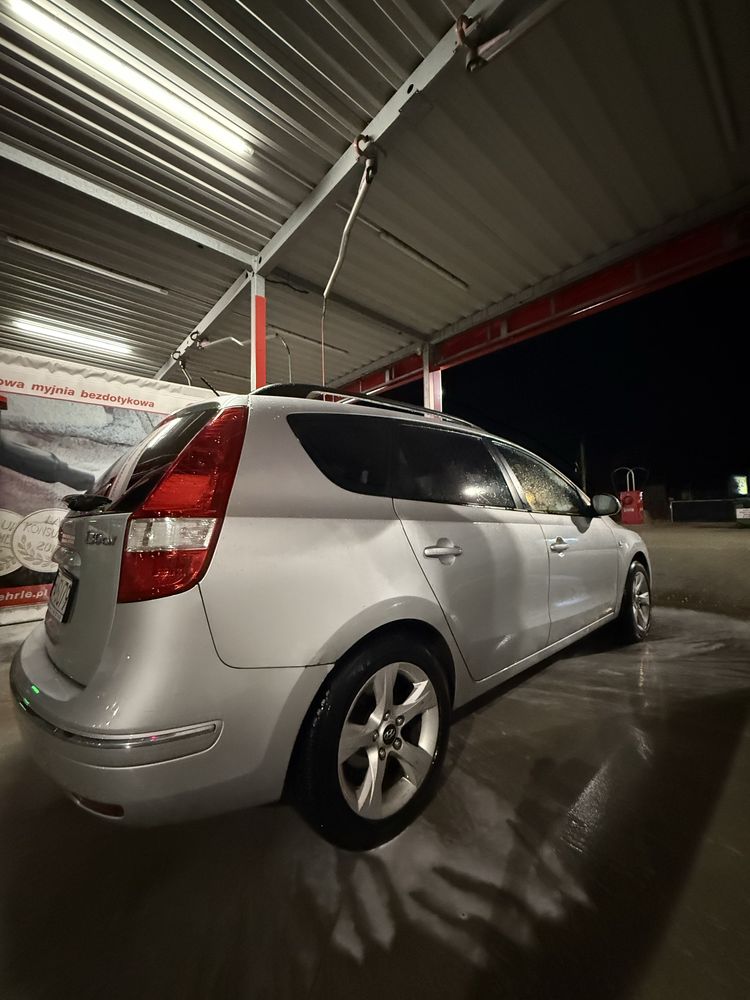 Hyundai i 30 cw 2010 rok 1.6 gaz/benzyna