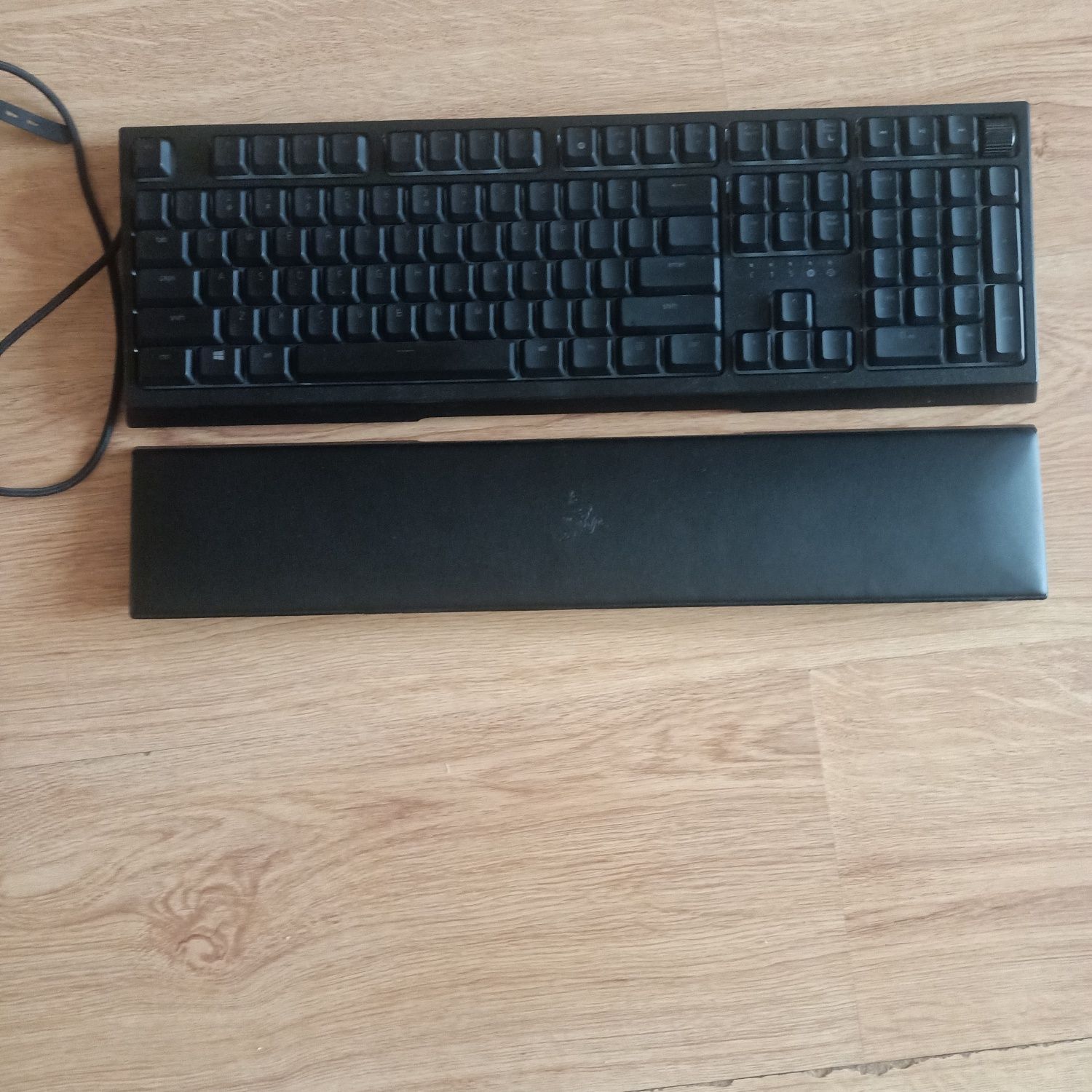 Klawiatura plus myszka