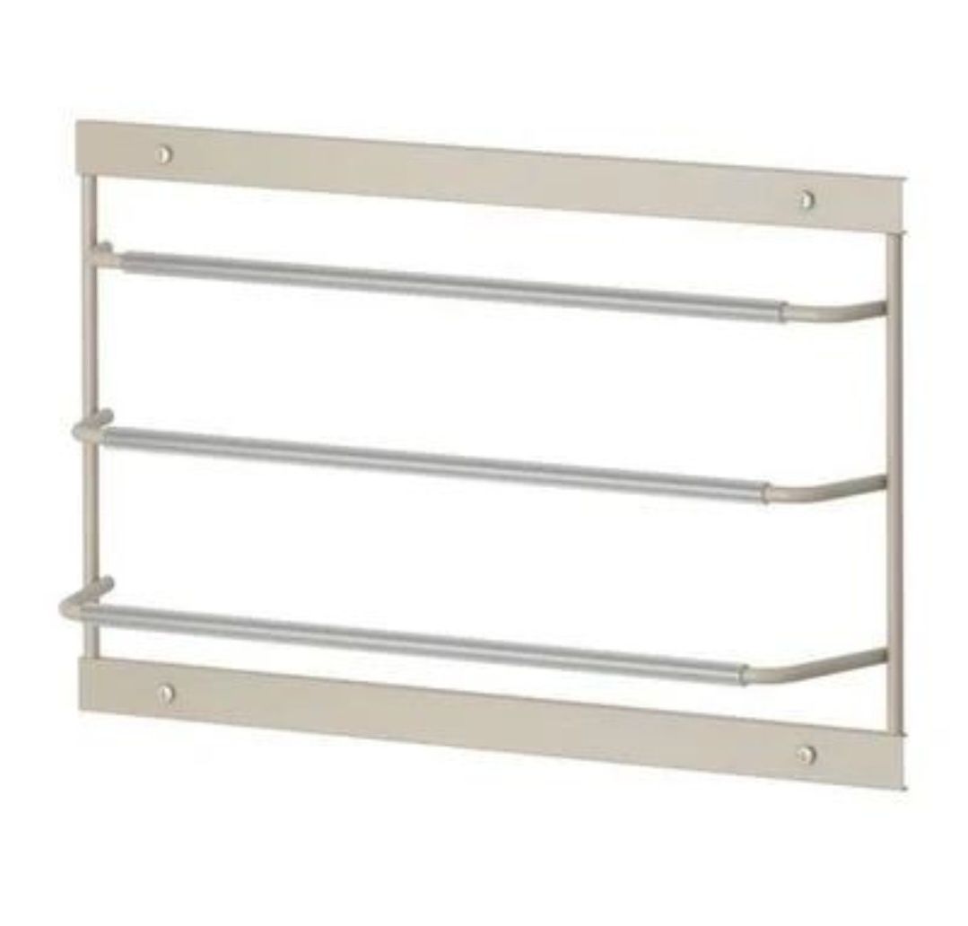 Wysuwany wieszak na spodnie Ikea