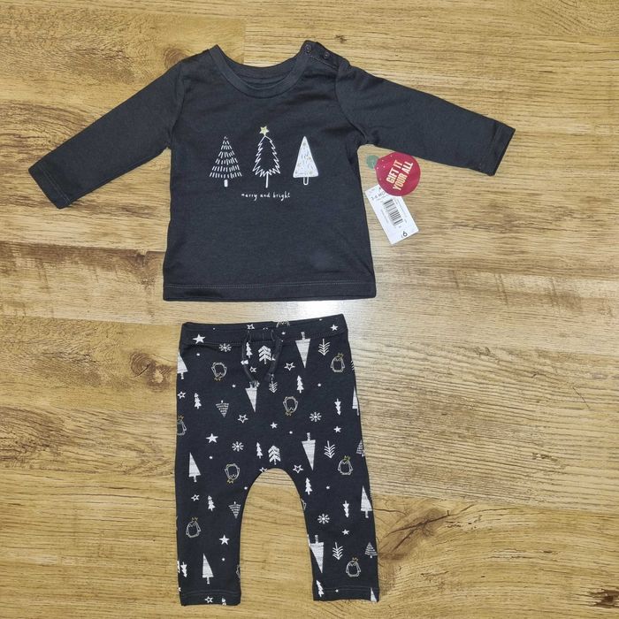 Nowa piżamka niemowlęca rozm.62-68 cm