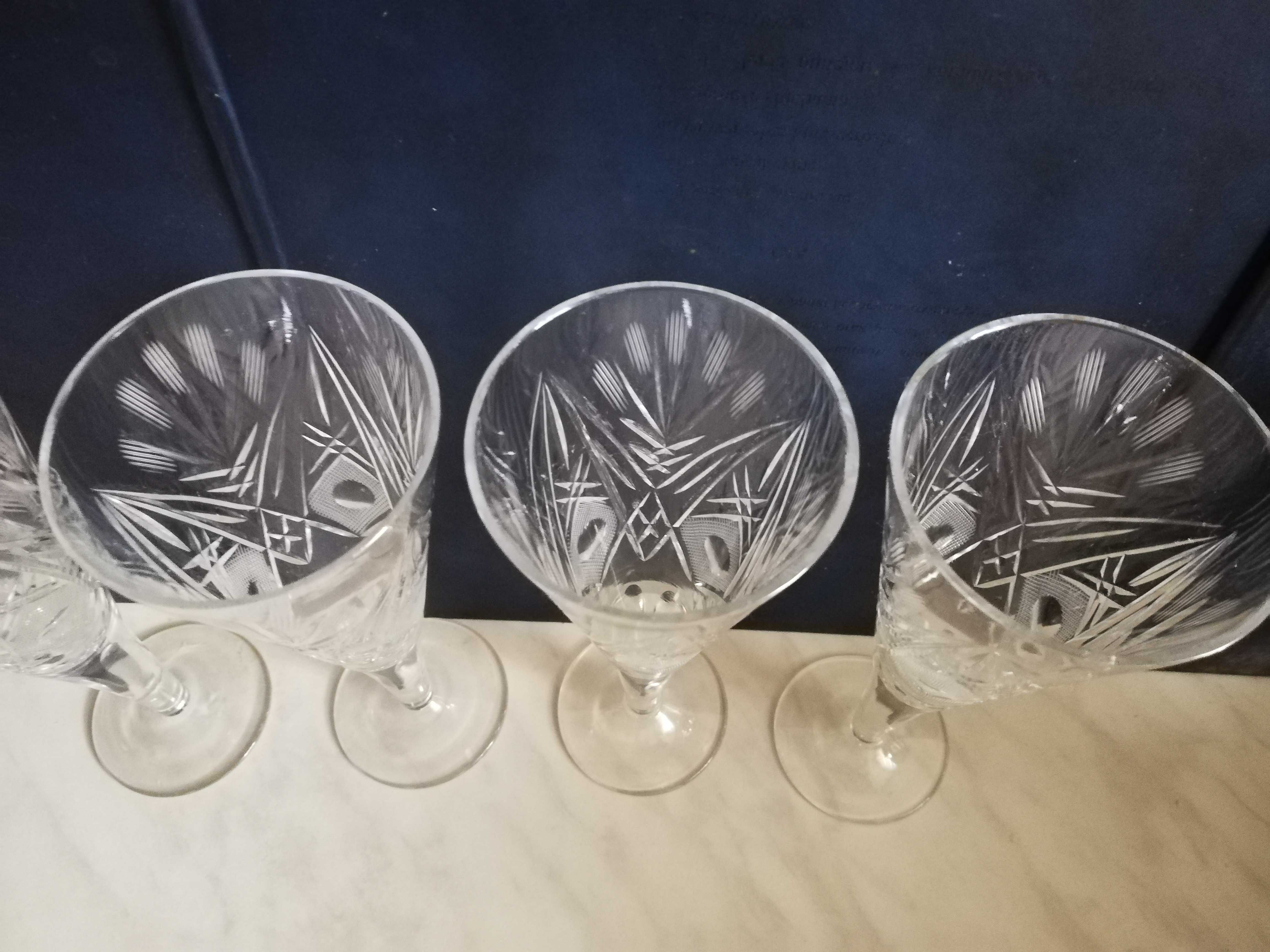 4 kryształowe  kieliszki do szampana z okresu PRL
