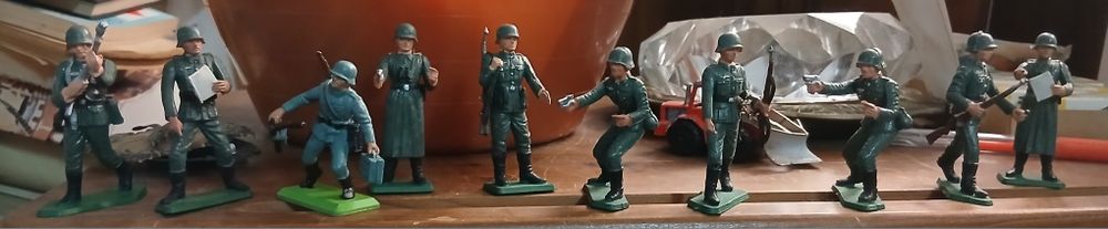 Antigos soldados plástico Starlux