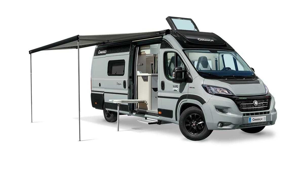 Kamper VAN wynajem Chausson V690 VIP Campervan