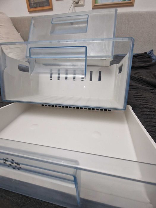 Ящики для морозильної камери  холодильника Electrolux