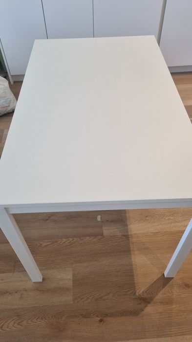 Mesa Ikea Melltorp 125x75cm