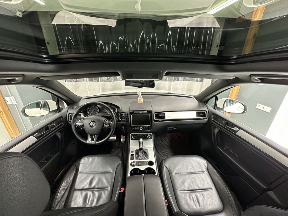 Продам VOLKSWAGEN Touareg