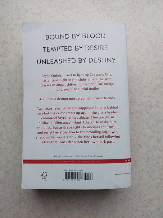 Sara J Maas House of Earth and blood Місто півмісяця Сара Дж Маас