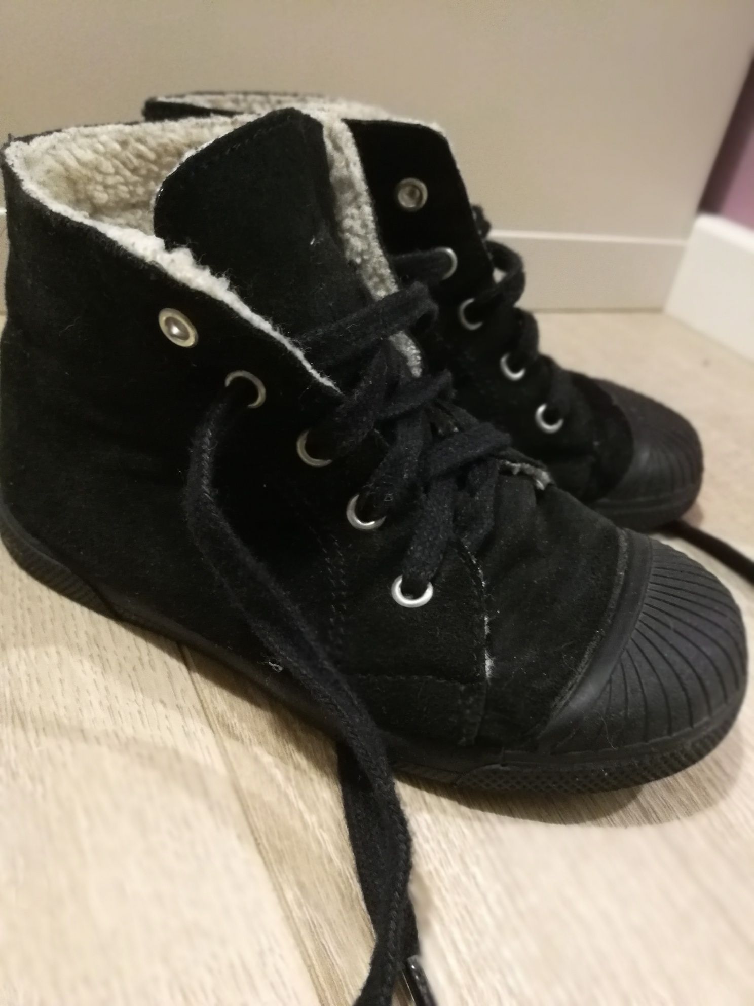 Zara trampki ocieplone 25