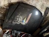 Maska pokrywa Mercedes w204 Czarna 197 oryginalny lakier