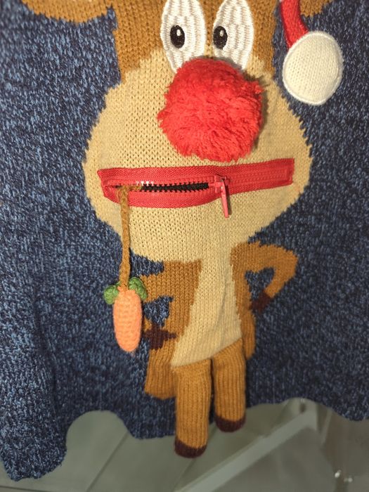 Sweterek świąteczny Renifer