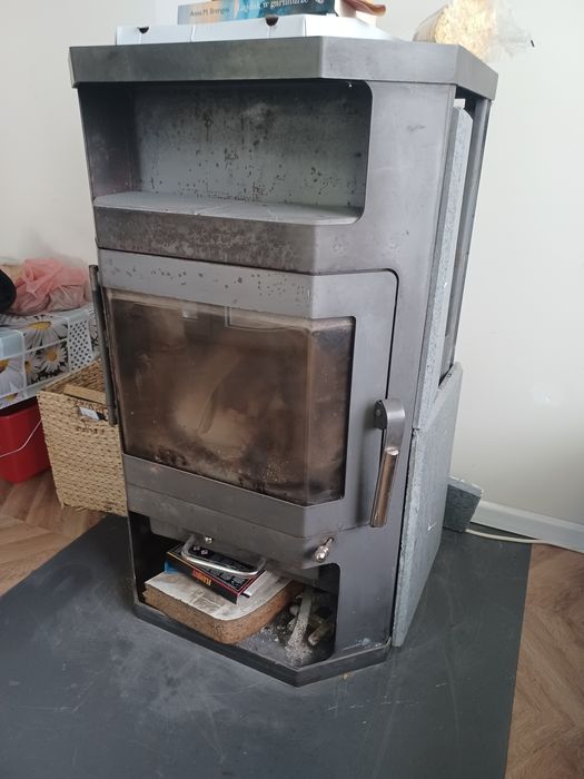 Sprzedam kominek 6 kw