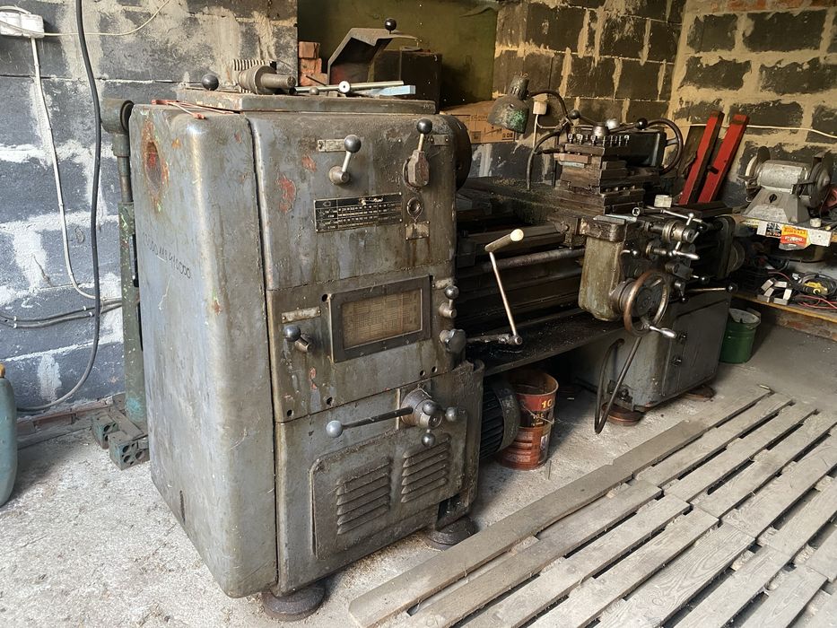 Tokarka uniwersalna TUD 50