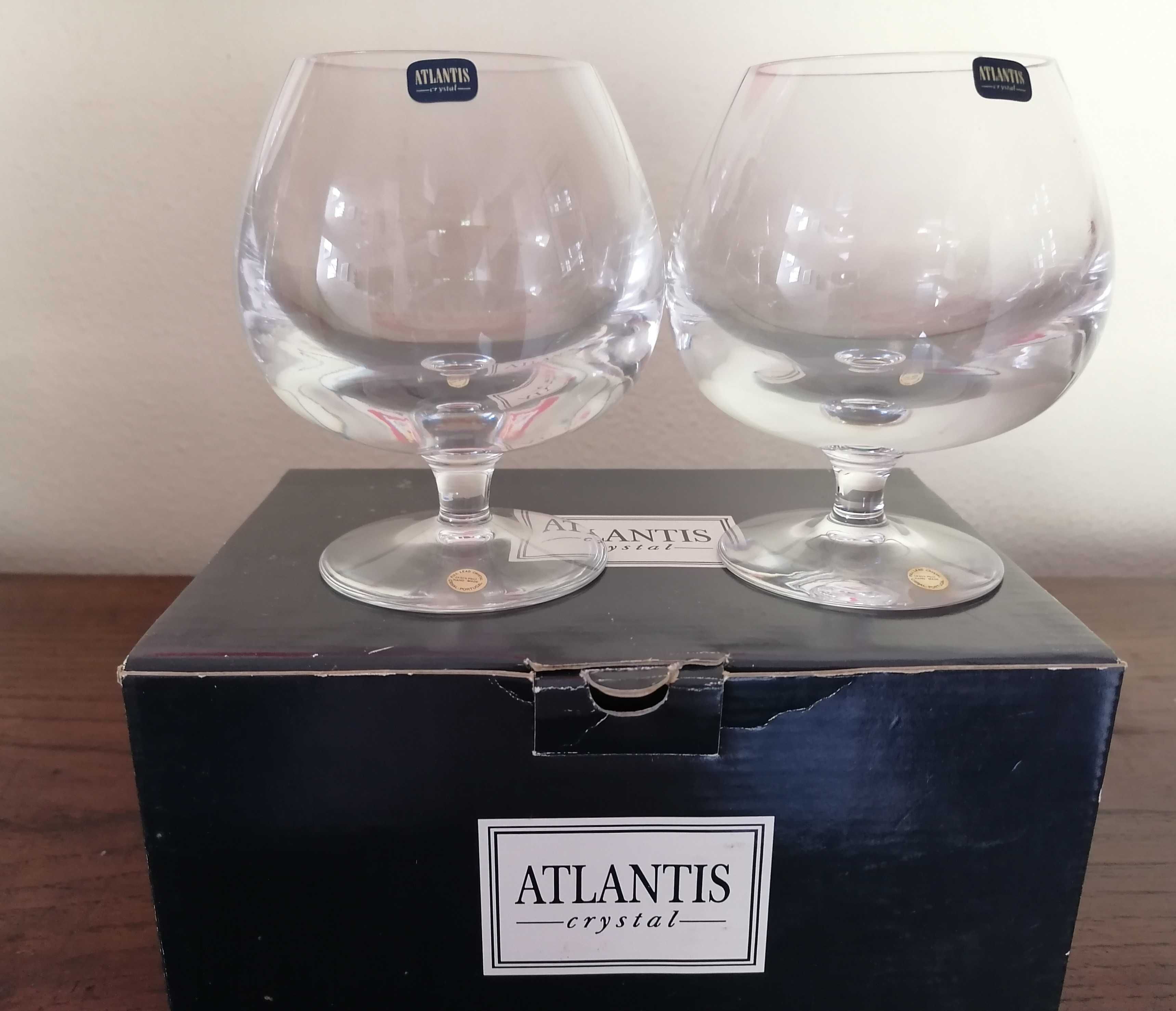 2 Copos balão lisos (conhaque) em cristal Atlantis