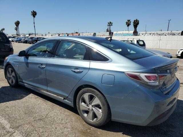 2016 року Hyundai Sonata Hybrid