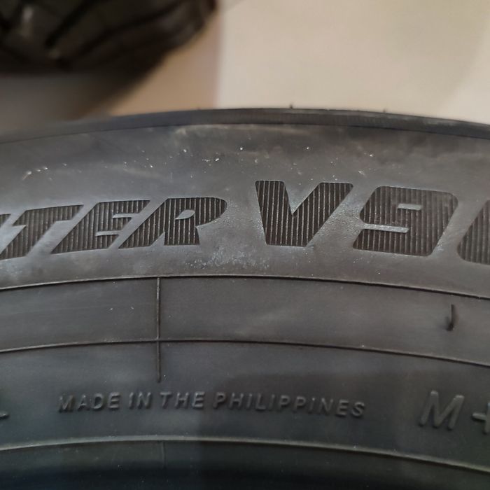 R17 215/60 Зима Автошини Шини Резина