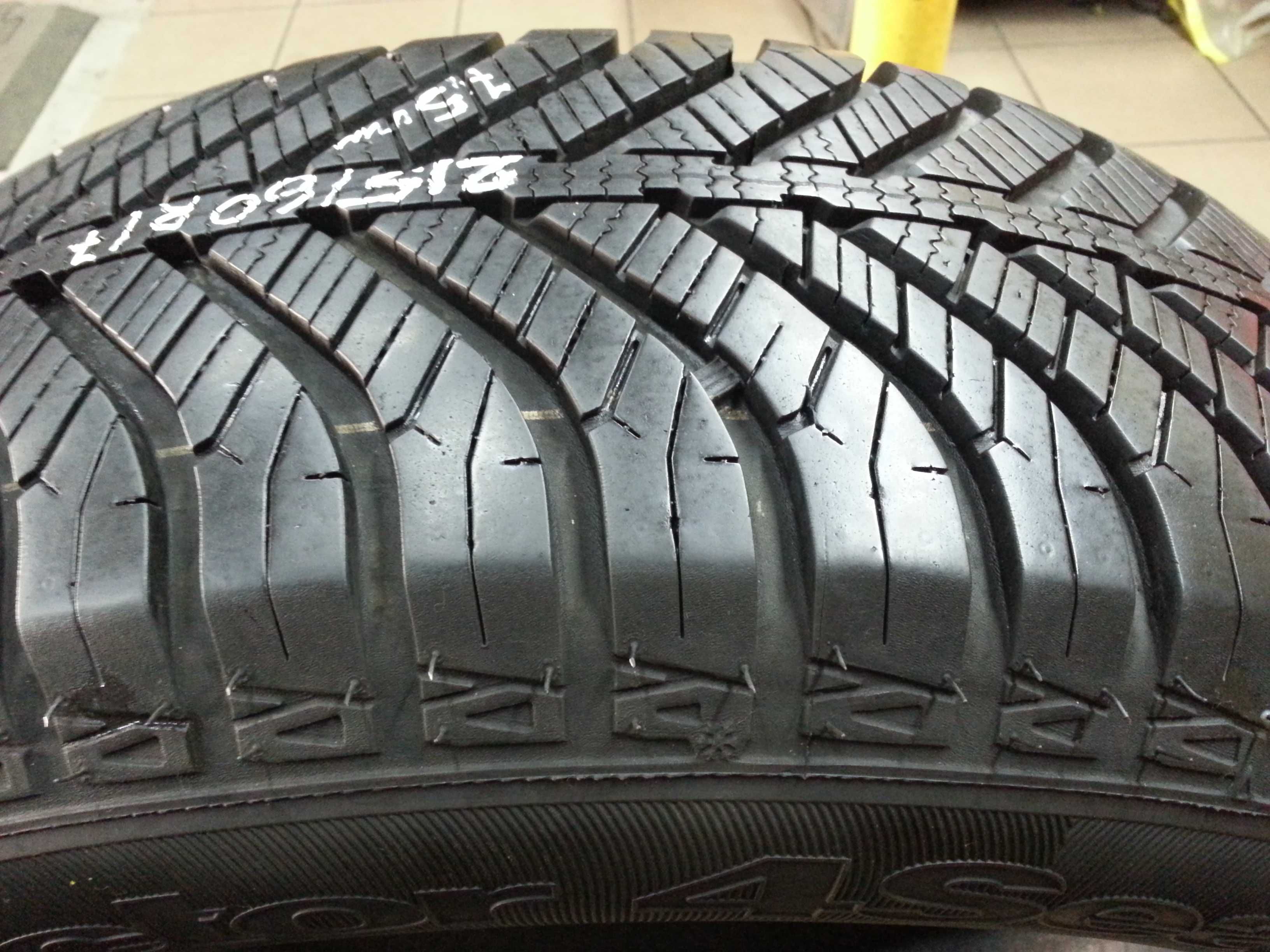 Opona GOODYEAR 215/60R17 96V Vector 4Seasons
