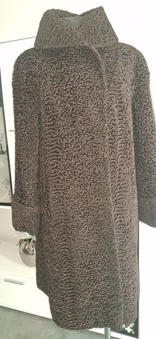 Naturalne futro z karakuł