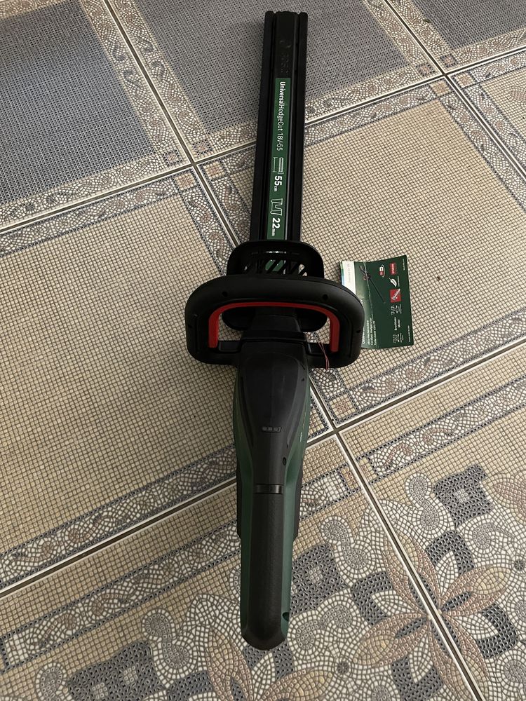 Bosch, akumulatorowe nożyce do żywopłotu 55cm, nowe