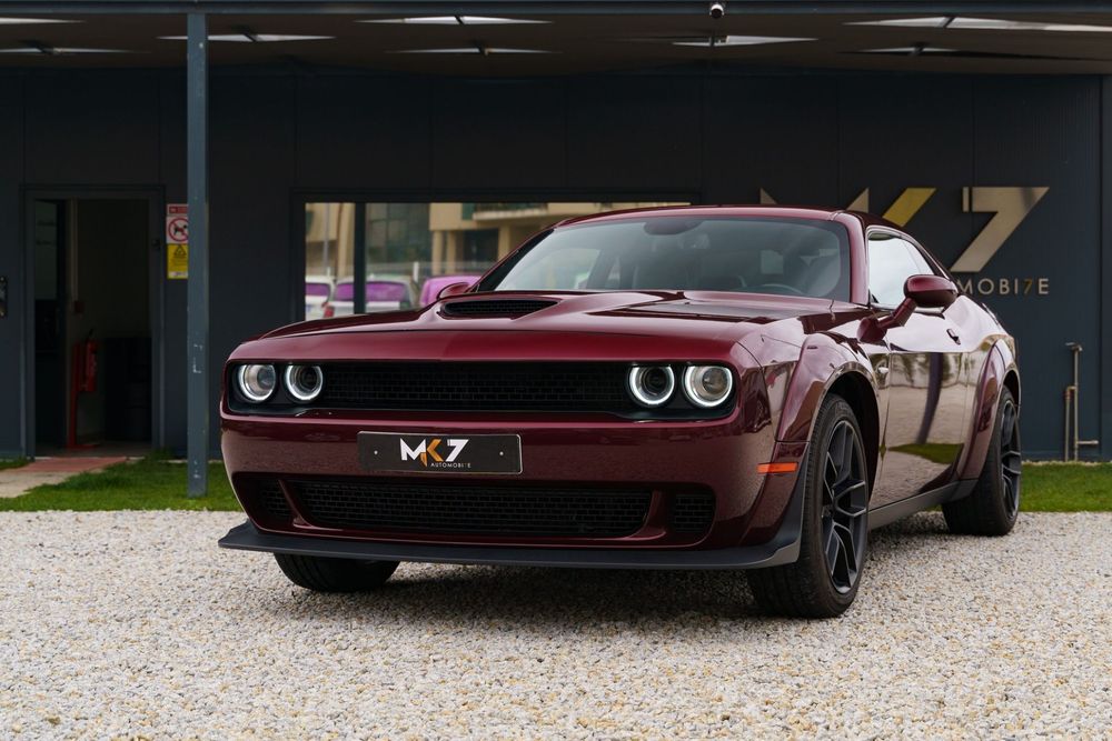 Dodge Challenger Auto SXT Plus