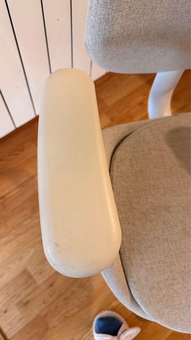 Cadeira giratoria com braços Gunnared IKEA