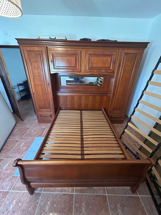 vende se cama com armario et roupeiro incluido