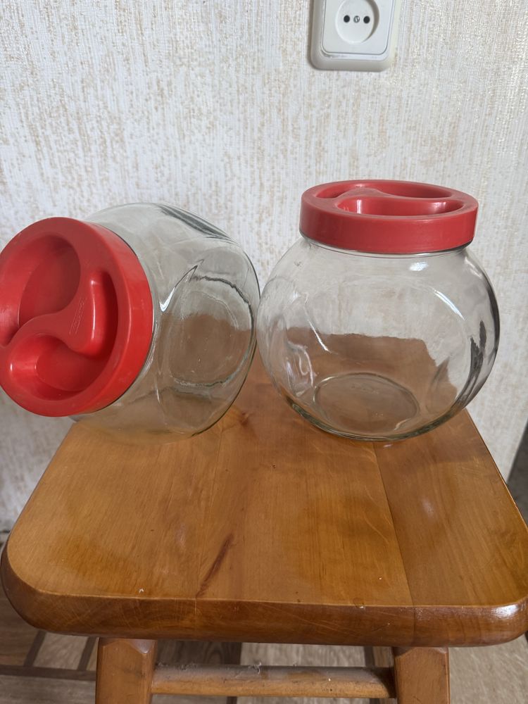 Банки для сипучих продуктів
