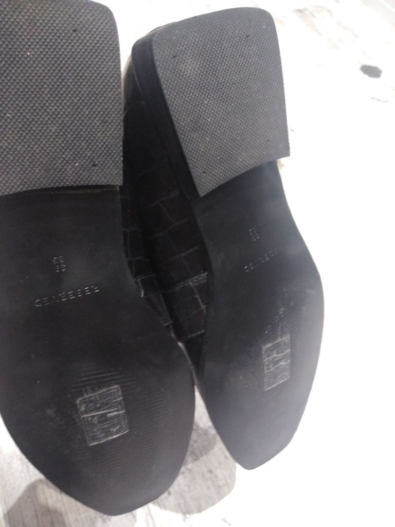 Buty na płaskim obcasie mokasyny oksfordy baleriny wężowa Reserved 39