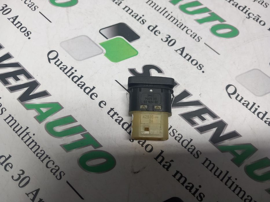 Comando / botão / interruptor vidros frente direito FORD Focus C-Max (