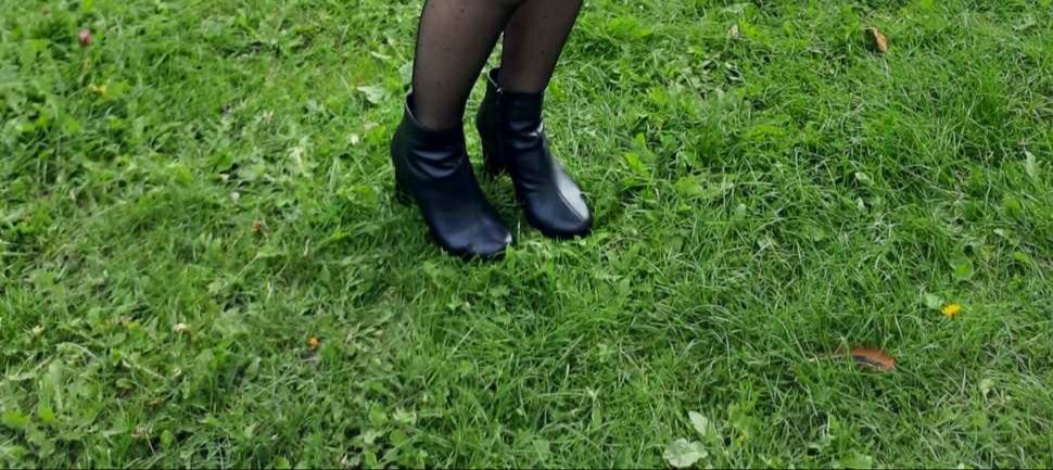 Черевики шкіряні на каблуку весняні.