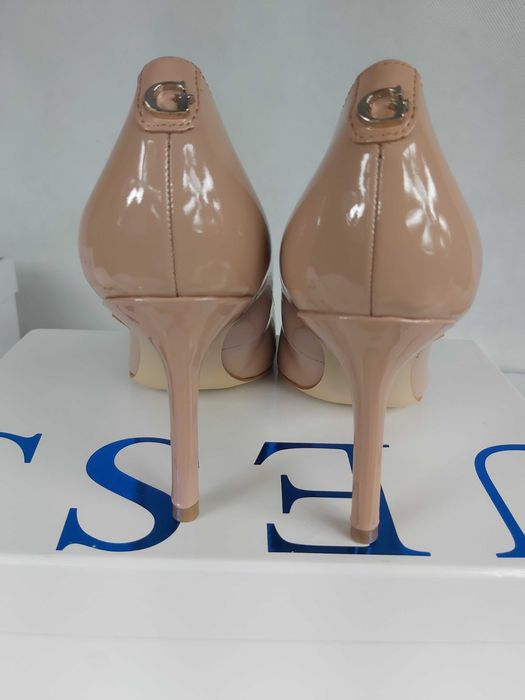 ‼️NOWE czółenka lakierowane GUESS klasyczne nude cieliste 36 a 316 róż