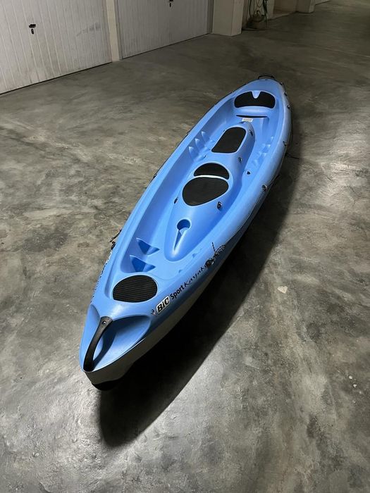 KAYAK 3 lugares (2 adultos + 1 criança))