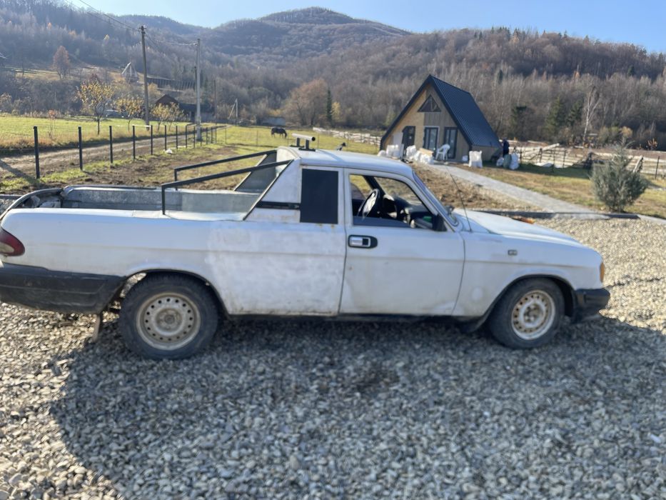 Волга пікап на повному ходу