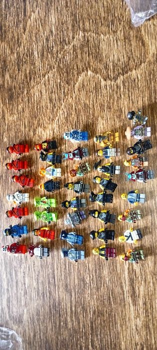 LEGO Ninjago figurki, ludziki