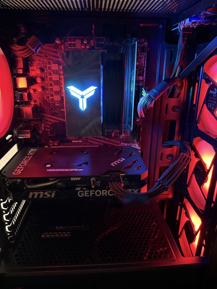 Pc Gaming RTX 4060 8 GB + Ryzen 5 5500