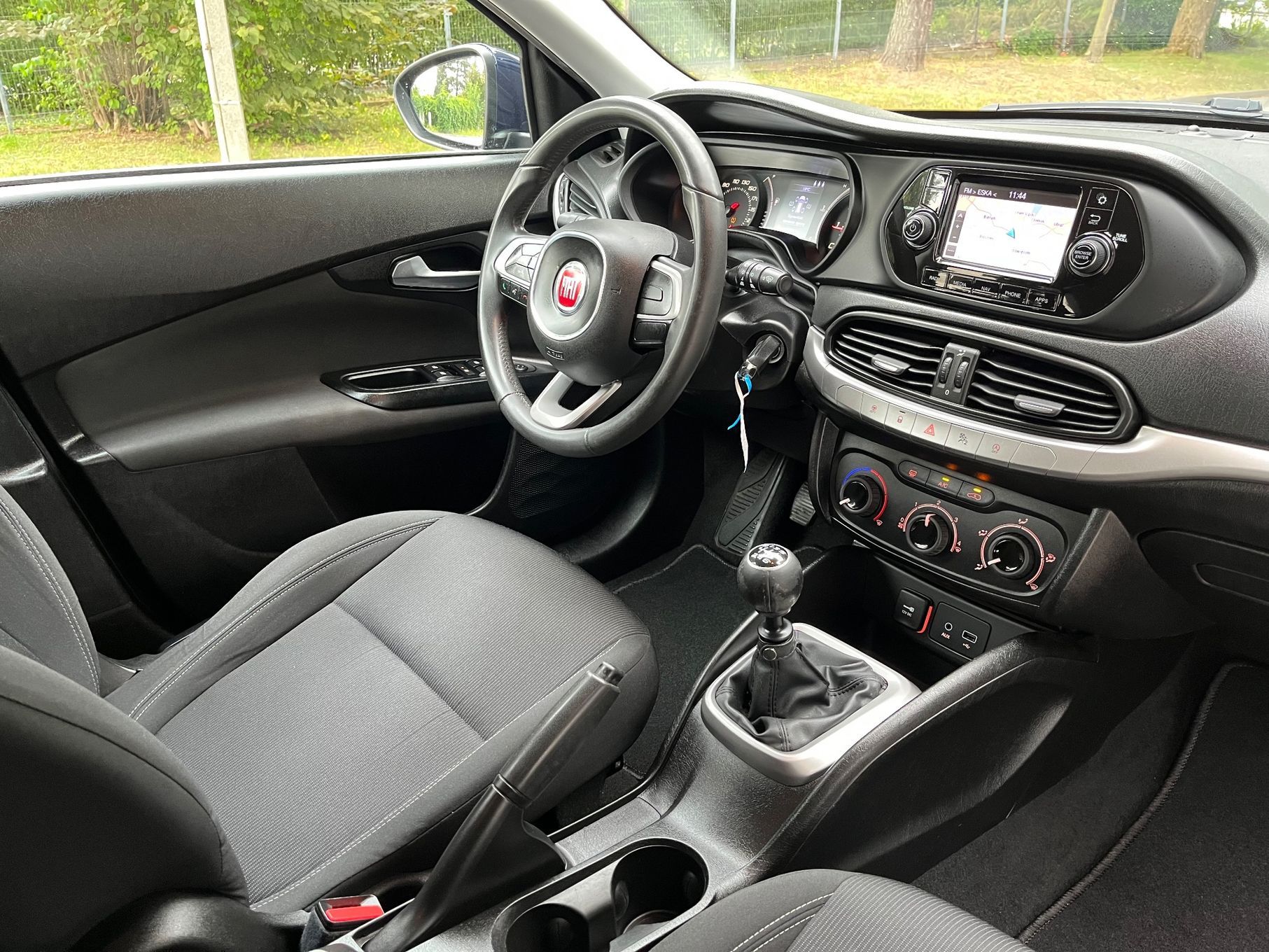 Fiat Tipo 1.4T-Jet 120KM LED NAVI Wielofunk Kier Klimatyzacja 2x Komplet Kół