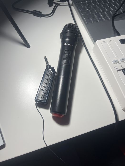 Microfone NGS profissional (nao vem na caixa)