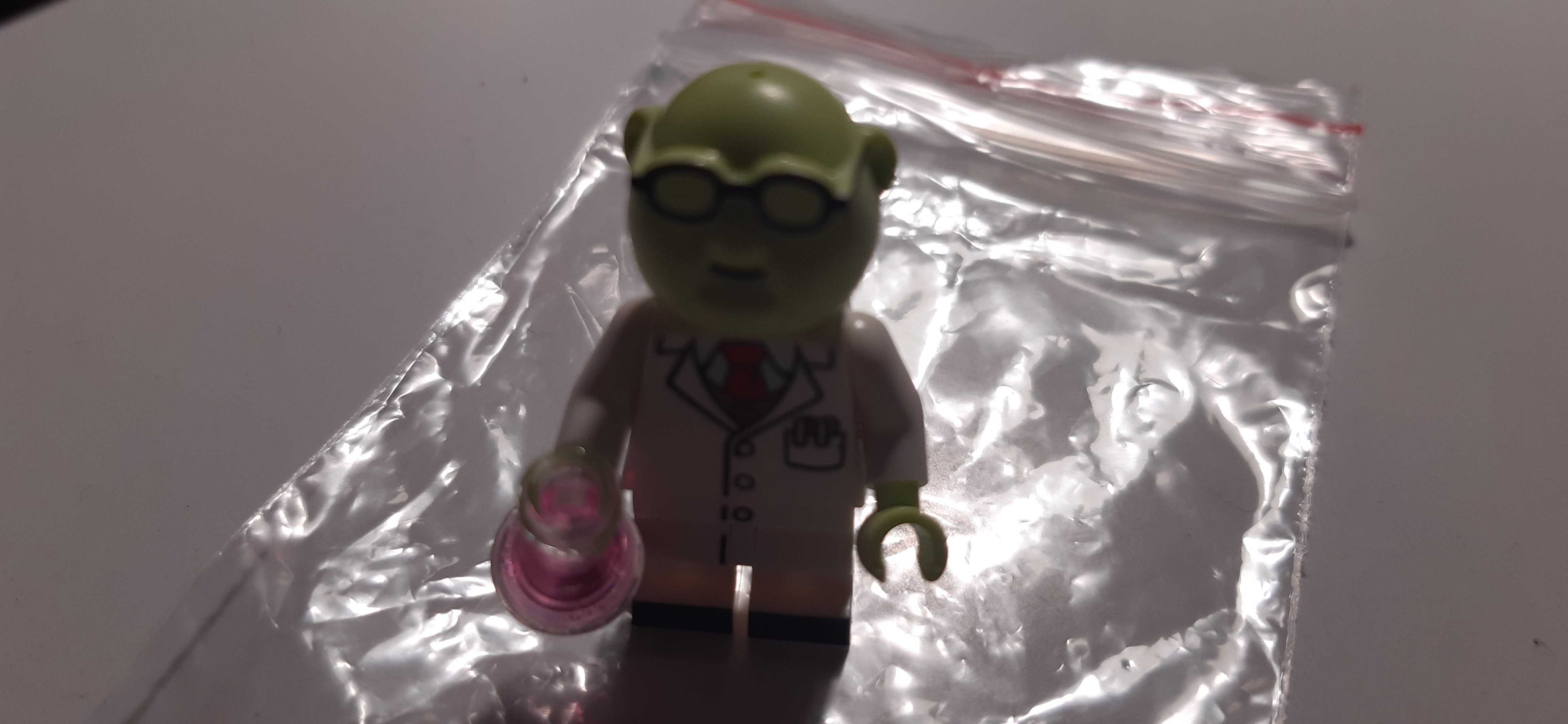 LEGO Mini figures Muppety chemik