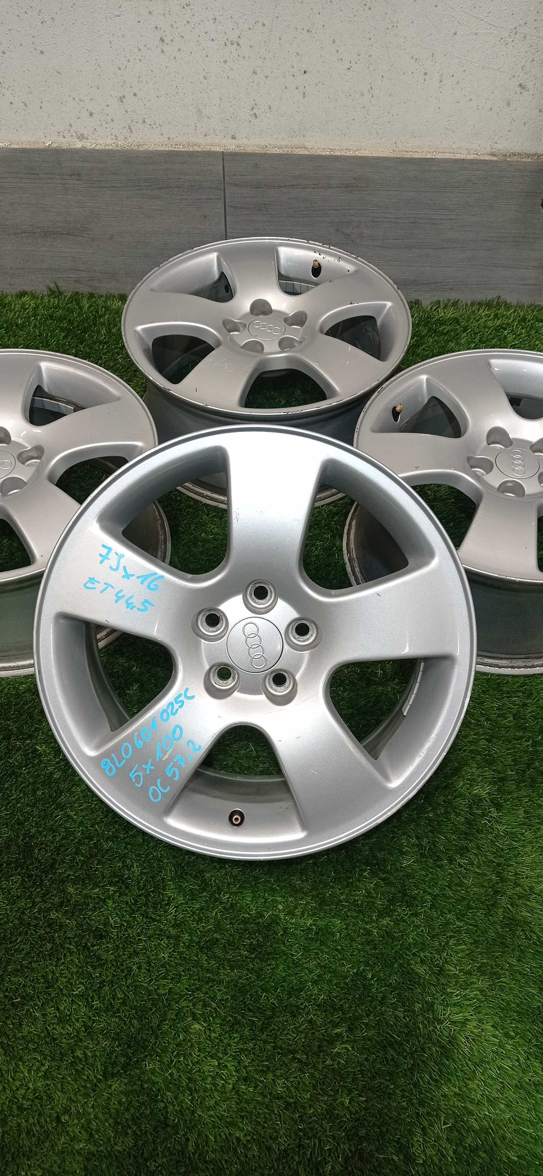 Felgi aluminiowe 7jx16 et44,5 5x100 Audi 8L0