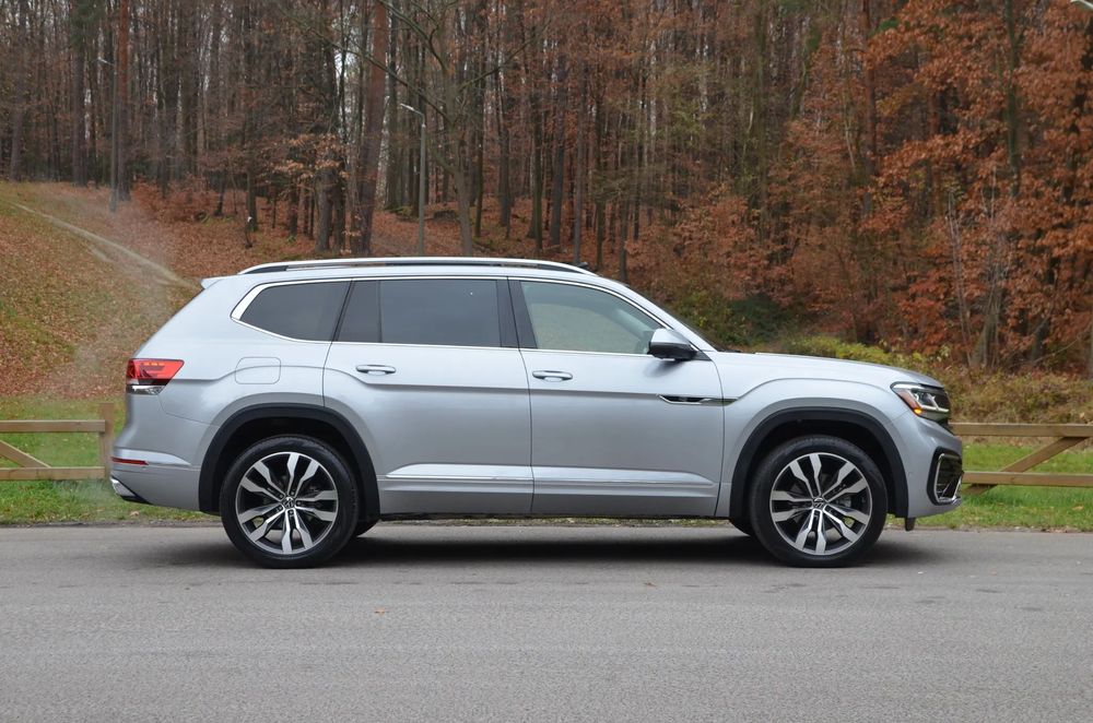 Volkswagen Atlas Volkswagen Atlas R-Line 3.6 V6 7os Full Opcja 2022 53.000 km FV23% IGŁ