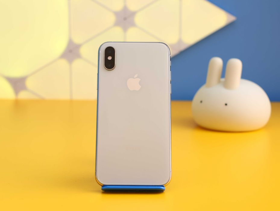 Смартфон Apple iPhone Xs 256GB Silver (152315) Б/У З ГАРАНТІЄЮ