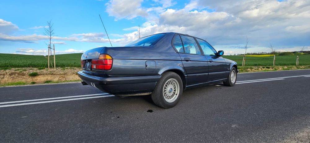 Bmw E32 740i oryginał