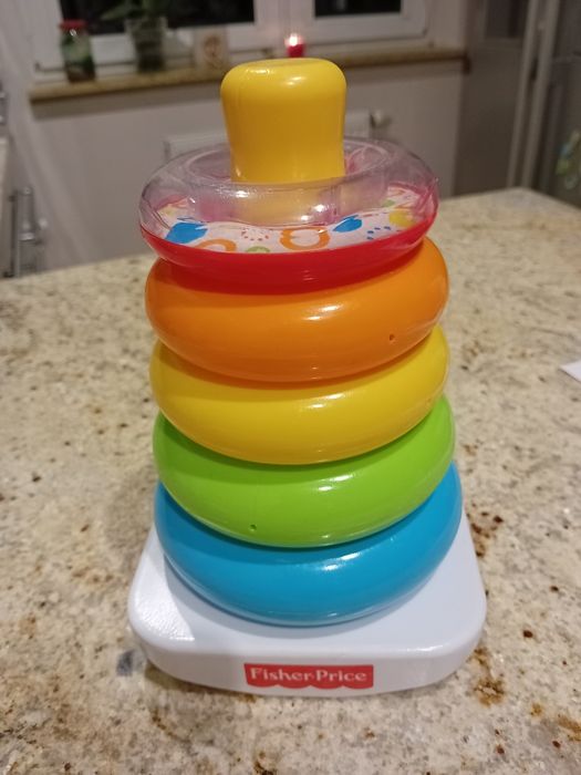 Piramidka z kołek- Fisher Price.