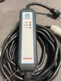 Продам зарядне устройства Nissan leaf 15 ам