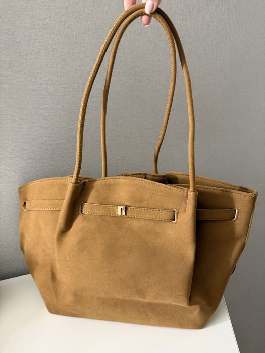 Сумочка в стилі jw pei/сумка-тоут Taylor Suede Tote цвета тауп